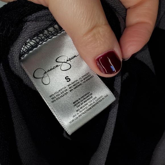 Jessica Simpson fitted striped dress size small - Picture 3 of 3